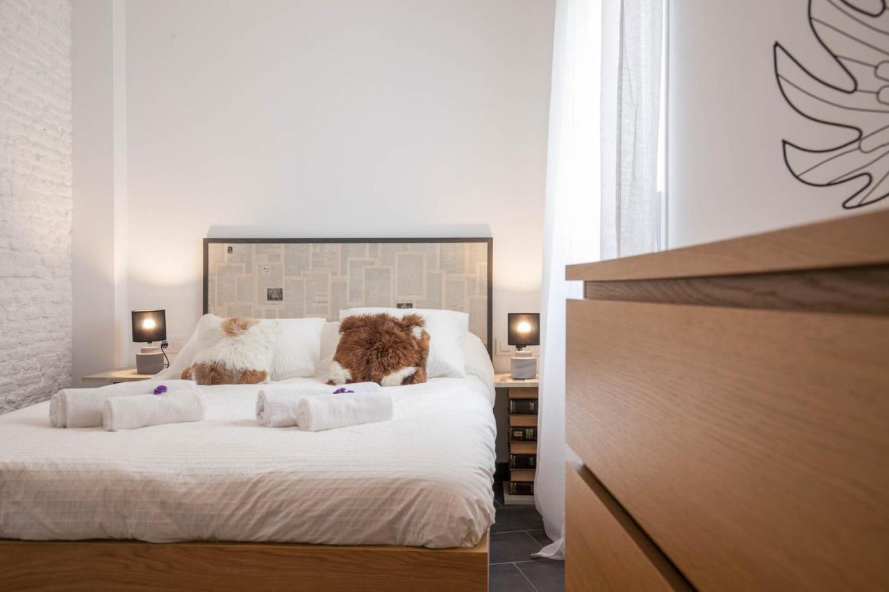 Spectacular Modern Apartment In The City Center Seville Luaran gambar