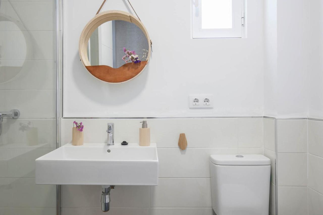 Spectacular Modern Apartment In The City Center Seville Luaran gambar
